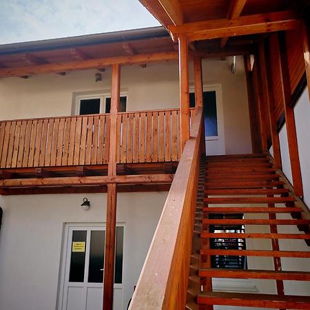 Apartman Sazava Ngoại thất bức ảnh